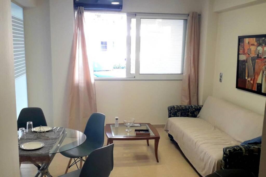 Apartmán Stylish River Flat, Near The Center And The Beach Kalamata Exteriér fotografie